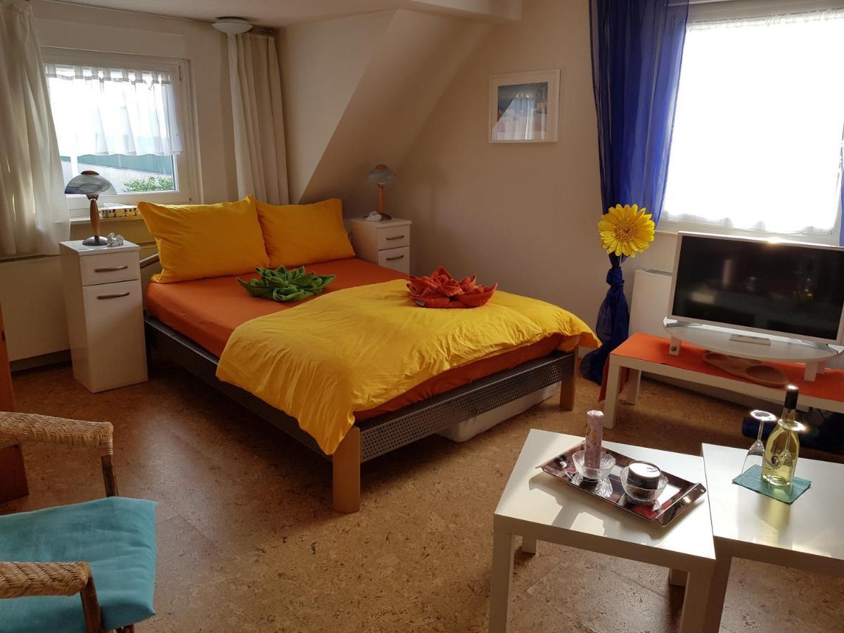 Ferienwohnungen Wie Im Sueden Grossostheim Exterior photo